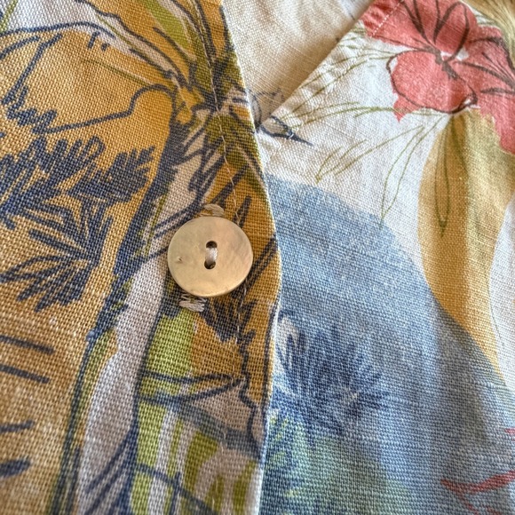 Hot Cotton Petite XL Hawaiian Tropical Floral Shirt Linen Blend Resort Cruise - Picture 7 of 8